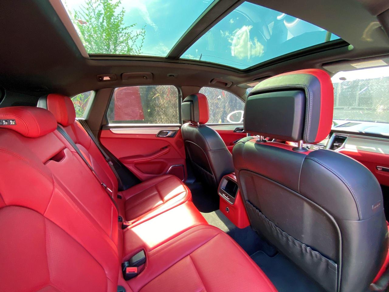 2015 Porsche Macan ***SOLD*** - Photo #21