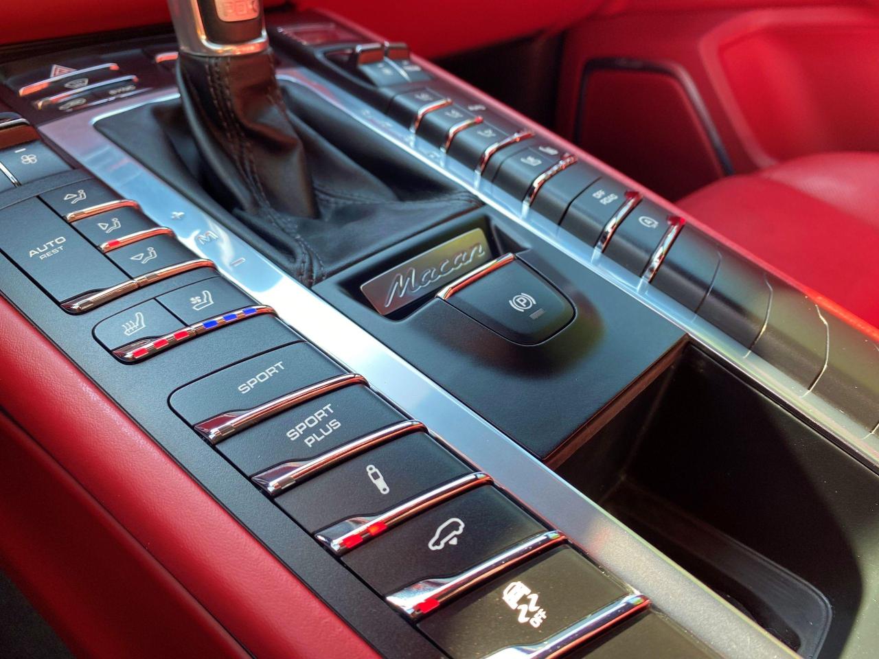 2015 Porsche Macan ***SOLD*** - Photo #25