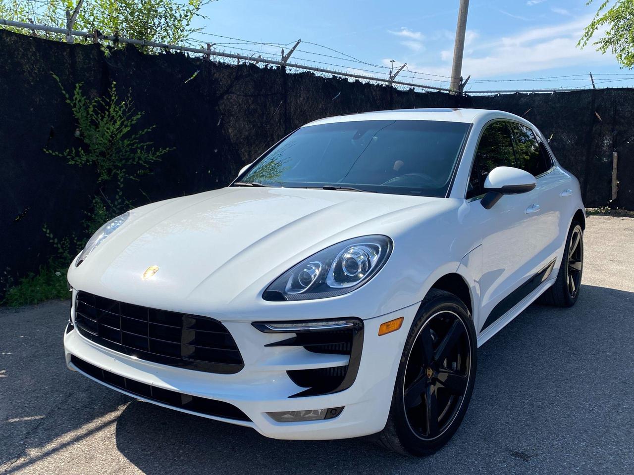 2015 Porsche Macan ***SOLD*** - Photo #1