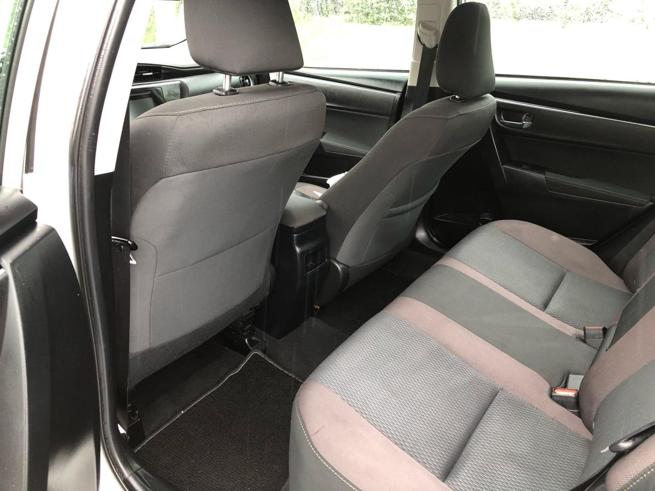 2018 Toyota Corolla  - Photo #9