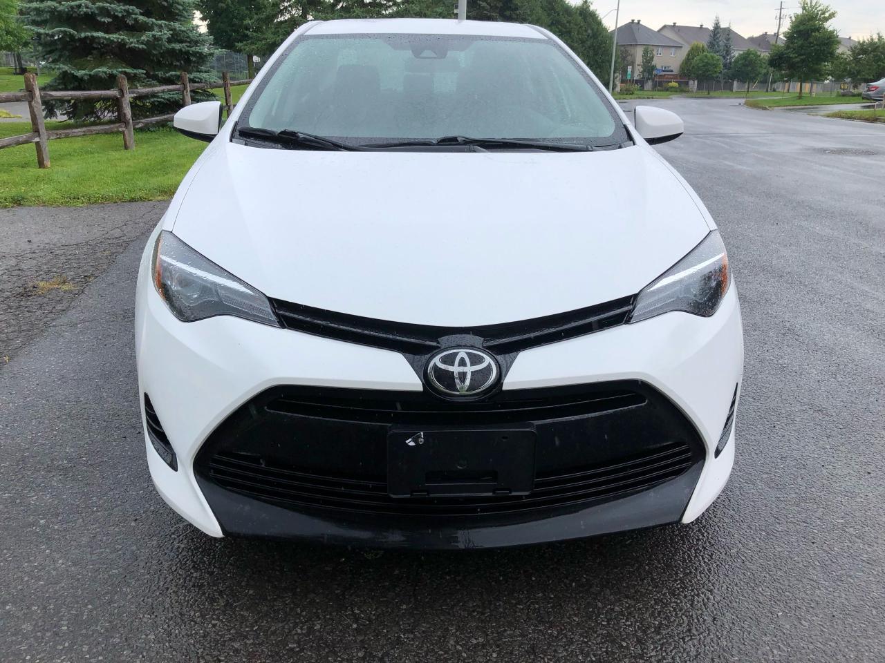 2018 Toyota Corolla  - Photo #2