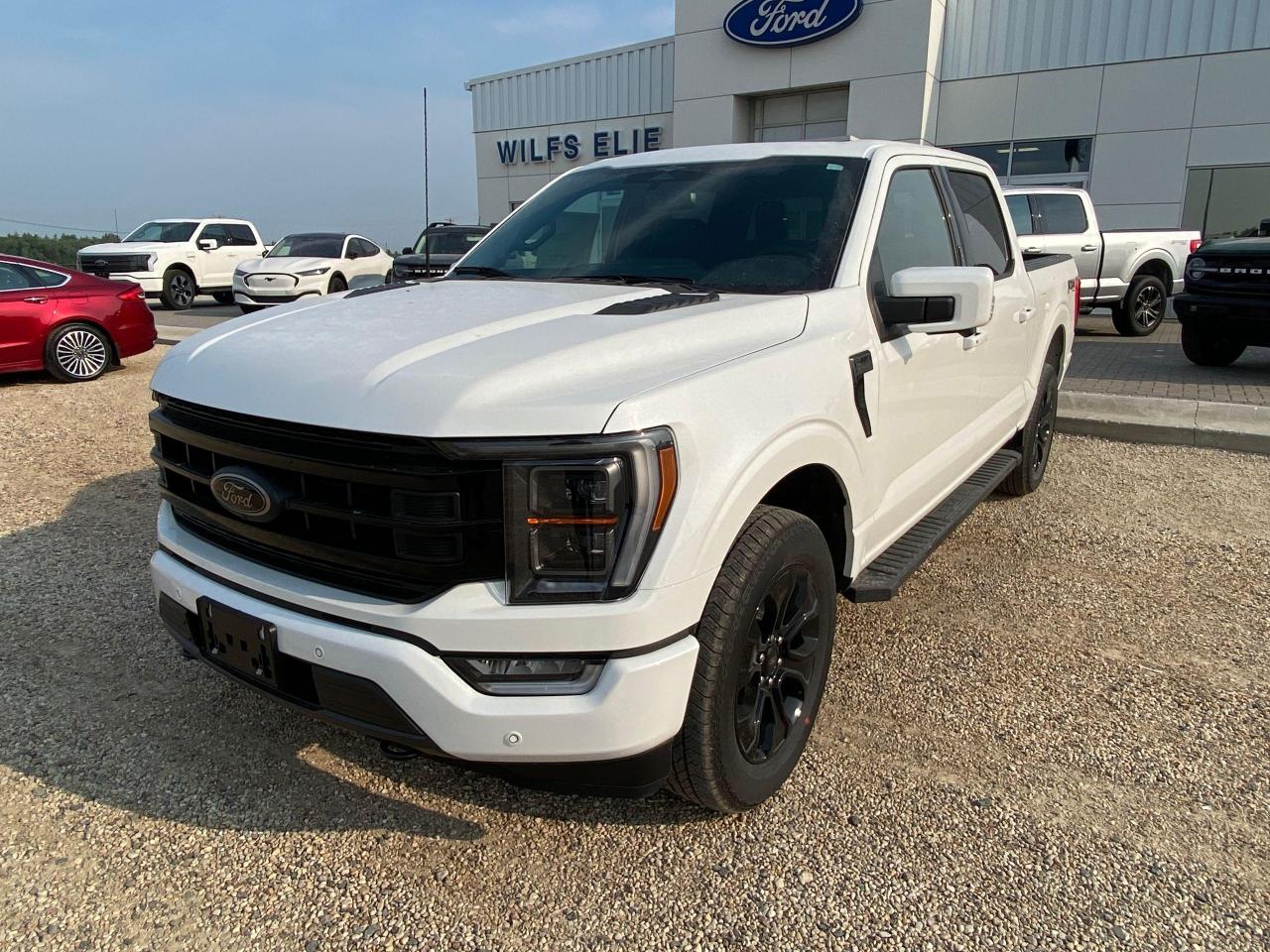 2023 Ford F-150 LARIAT 4WD SUPERCREW 5.5' BOX