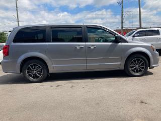 2015 Dodge Grand Caravan STOW&GO BLUE TOOTH NO ACCIDENT LOW KM NEW BRAKES - Photo #6