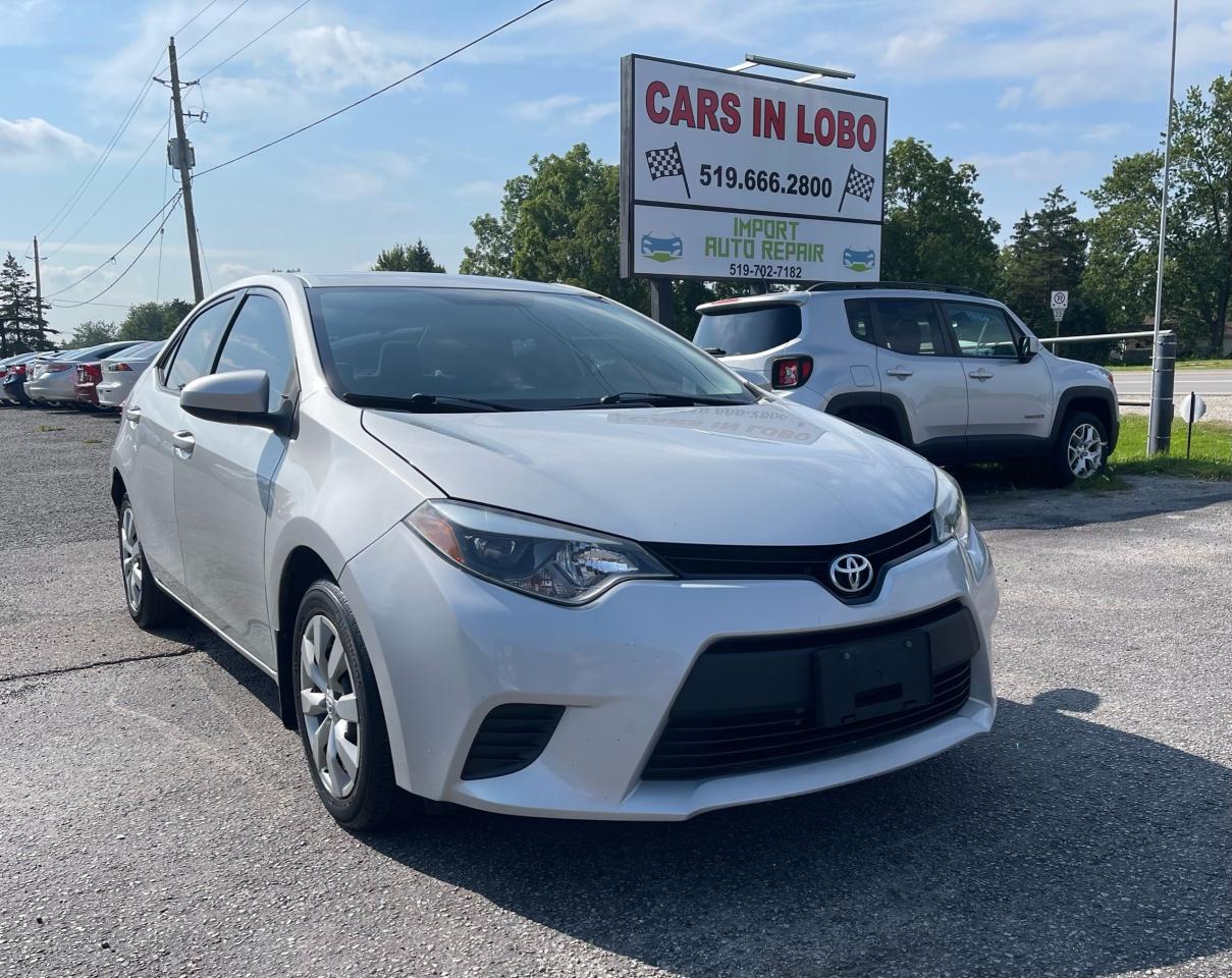 2014 Toyota Corolla LE Photo1