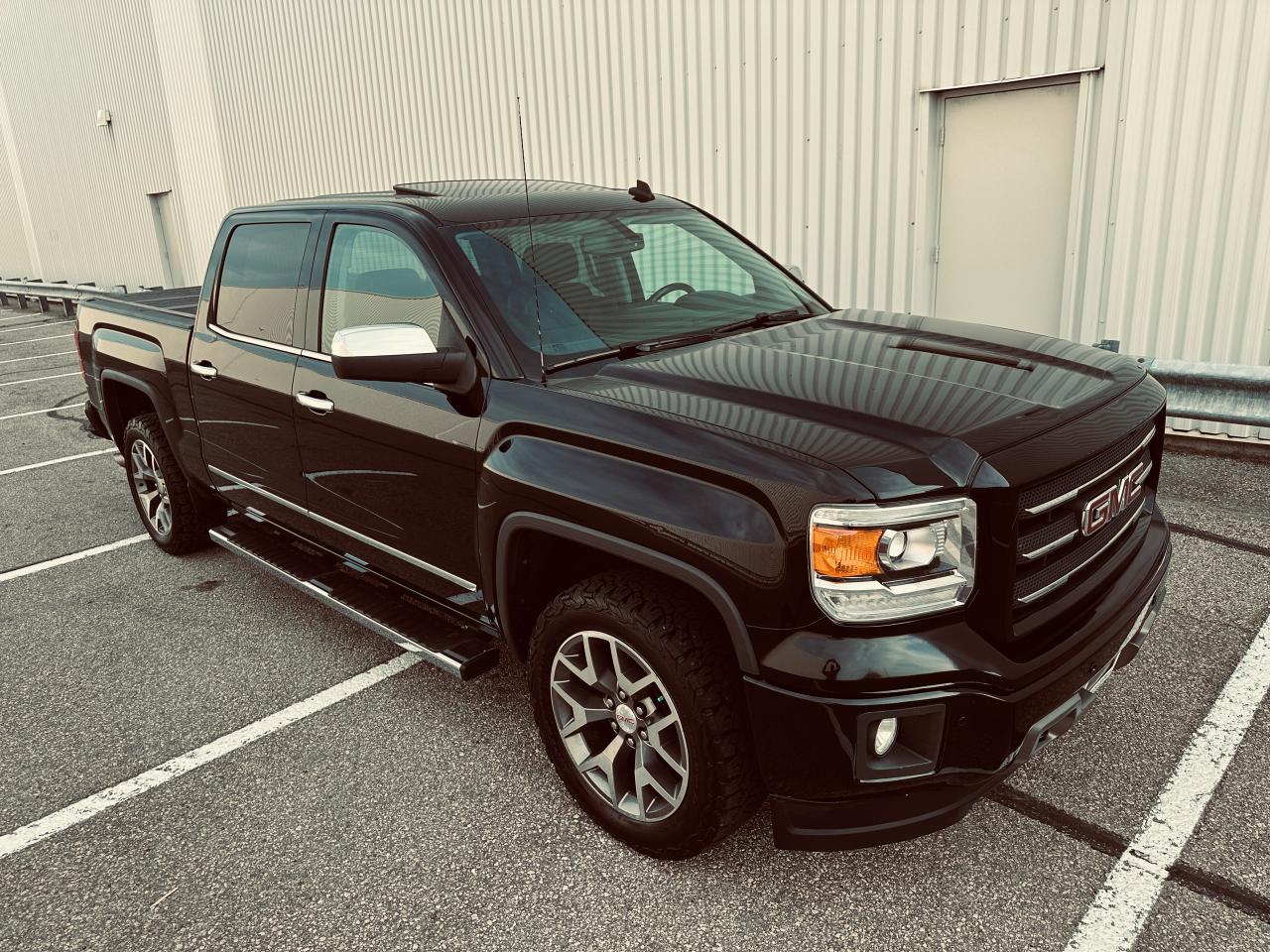 2014 GMC Sierra 1500 SLT Triple Black Fully Equiped