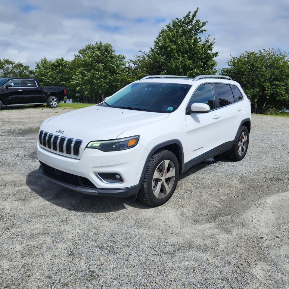 2019 Jeep Cherokee Limited 4X4 Photo1