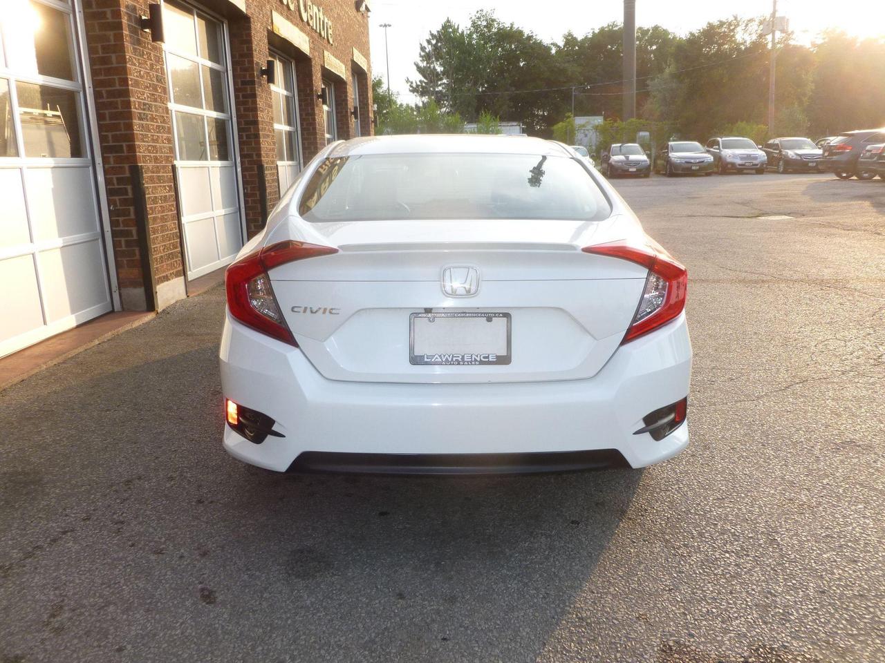 2017 Honda Civic  Photo4