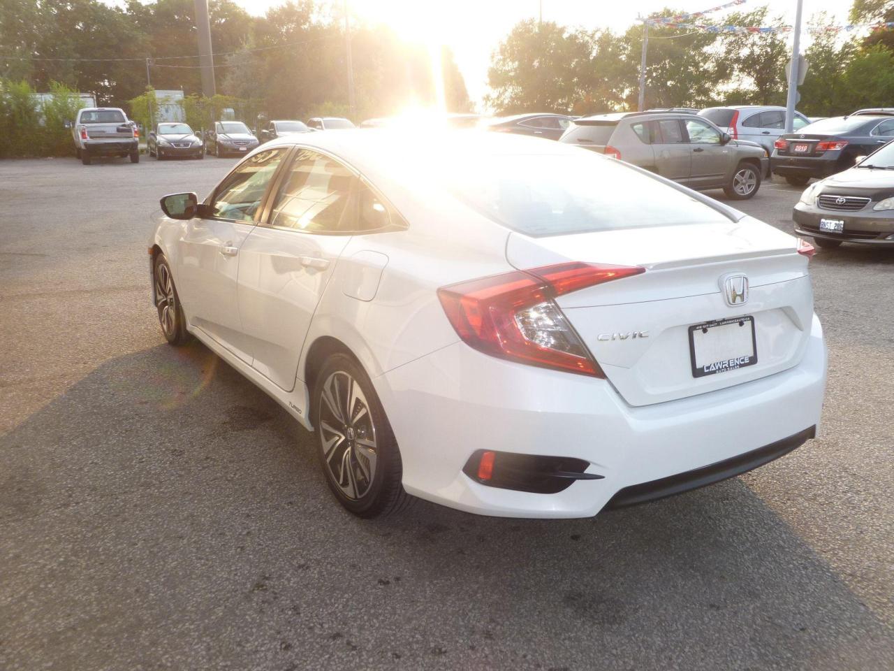 2017 Honda Civic  - Photo #6