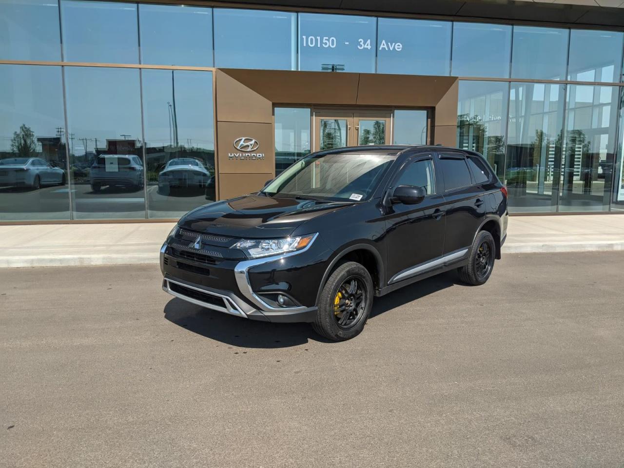 Used 2020 Mitsubishi Outlander  for sale in Edmonton, AB