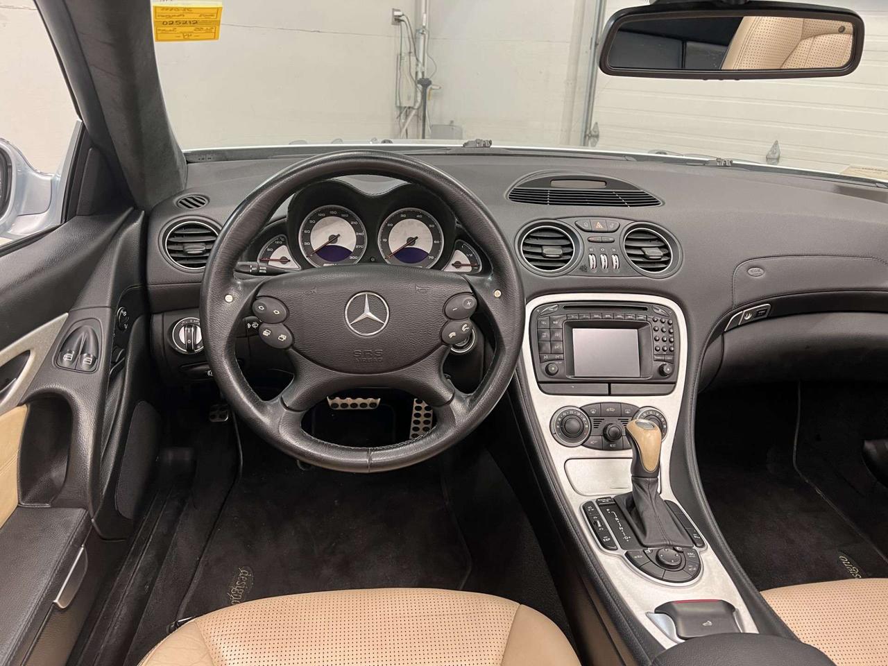2003 Mercedes-Benz SL-Class SL55 AMG| 493HP V8 |MASSAGE SEATS |ADAPTIVE CRUISE Photo