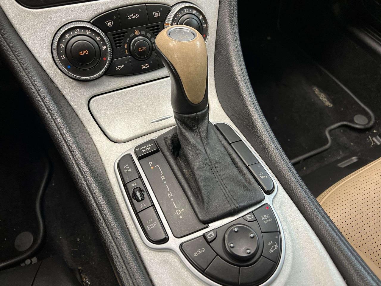 2003 Mercedes-Benz SL-Class SL55 AMG| 493HP V8 |MASSAGE SEATS |ADAPTIVE CRUISE Photo