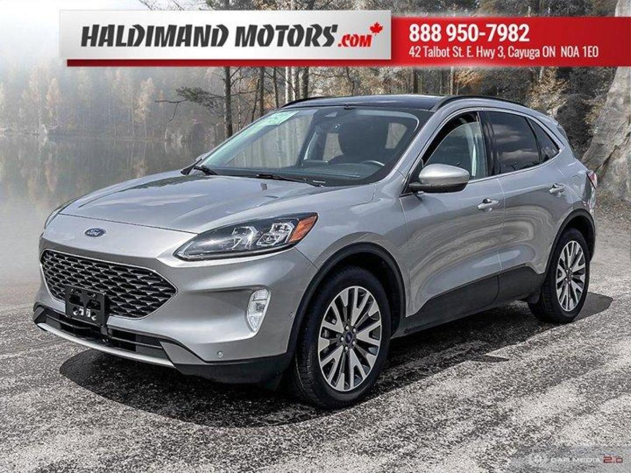 Used 2021 Ford Escape Titanium for sale in Cayuga, ON