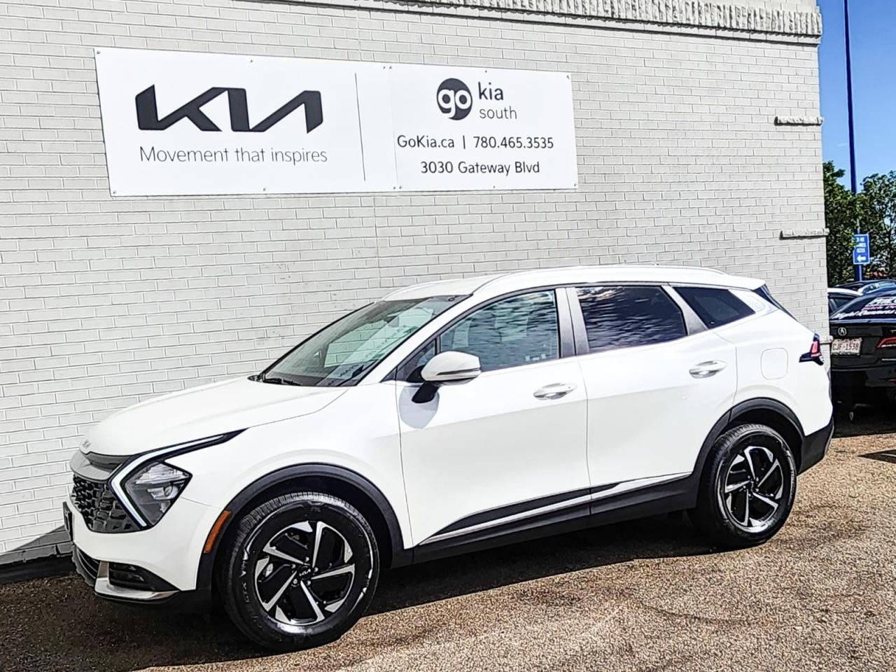 Used 2023 Kia Sportage Hybrid for sale in Edmonton, AB