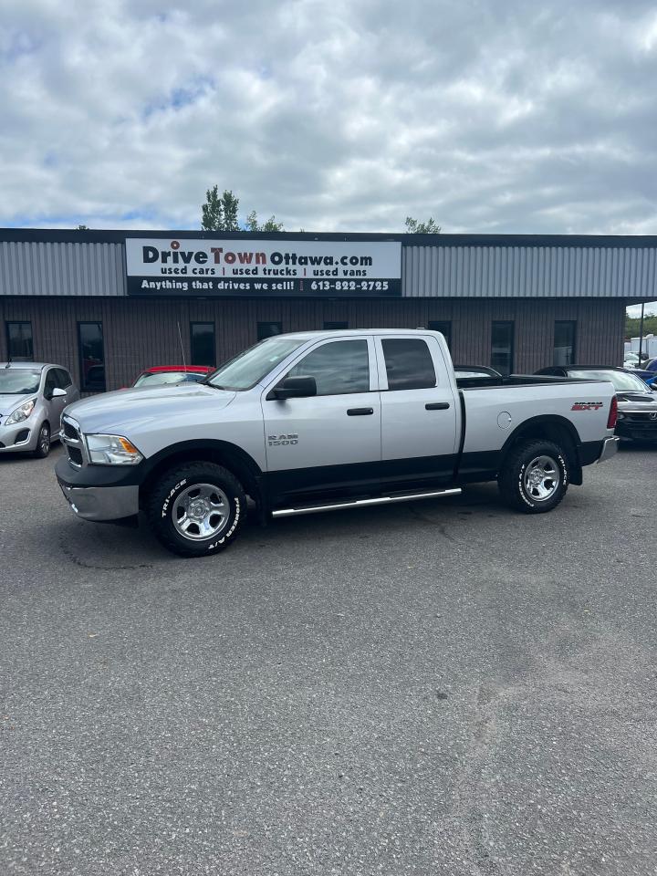 2013 RAM 1500 4WD QUAD CAB 140.5" ST - Photo #1