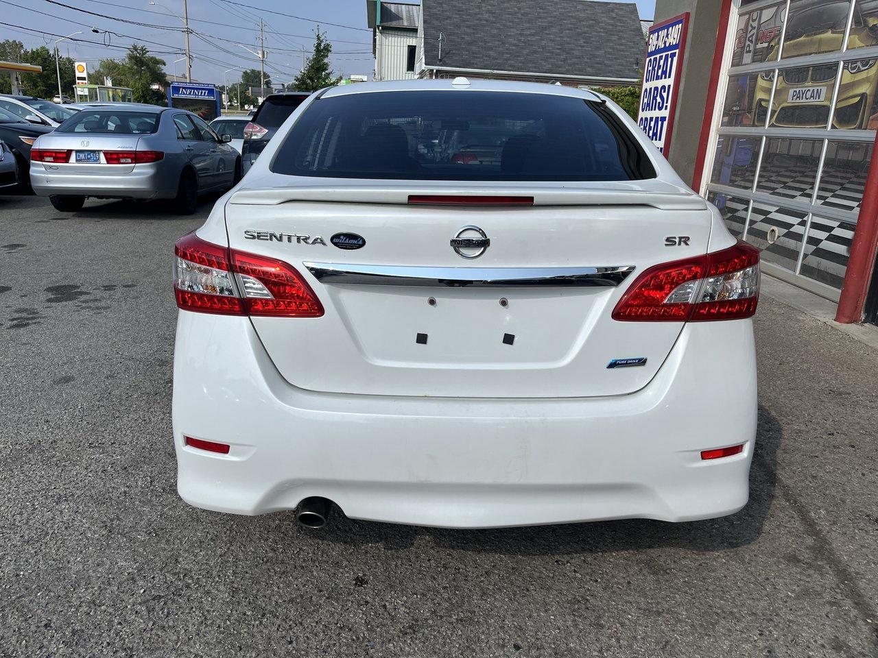 2014 Nissan Sentra S Photo3