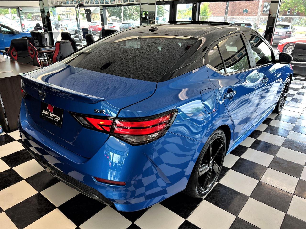 2022 Nissan Sentra SR+Adaptive Cruise+LaneKeep+Roof+CLEAN CARFAX - Photo #4