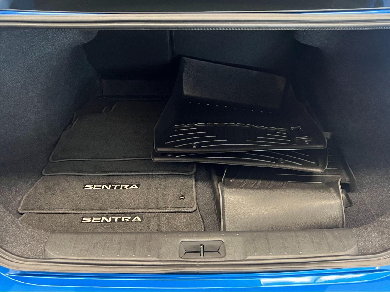 2022 Nissan Sentra SR+Adaptive Cruise+LaneKeep+Roof+CLEAN CARFAX - Photo #24