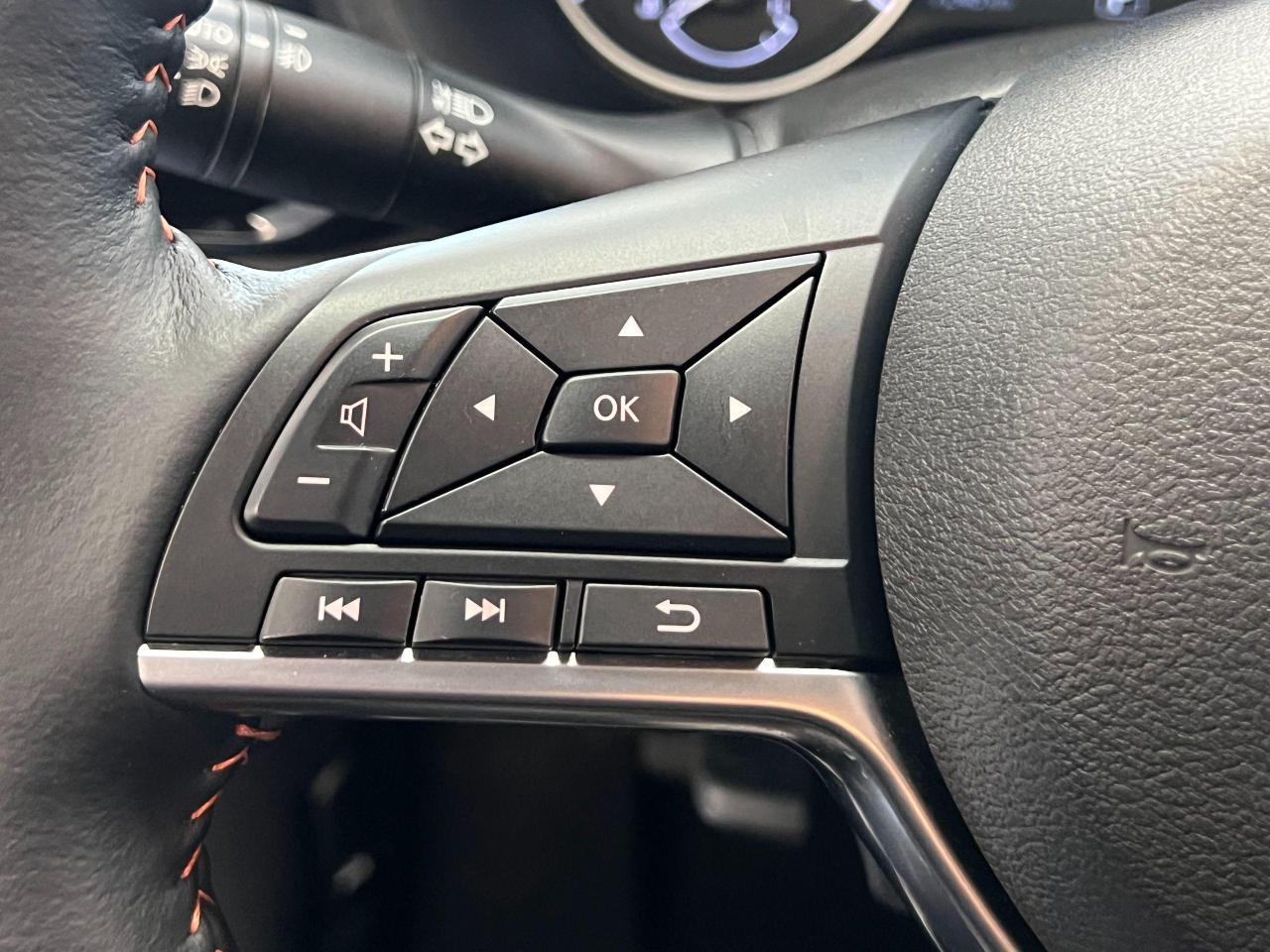 2022 Nissan Sentra SR+Adaptive Cruise+LaneKeep+Roof+CLEAN CARFAX - Photo #45