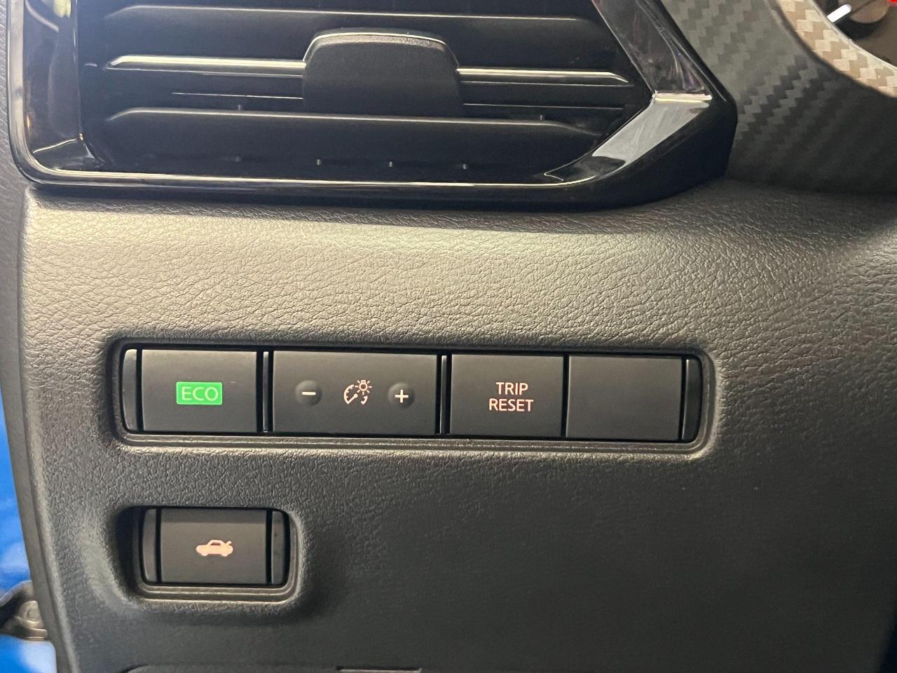 2022 Nissan Sentra SR+Adaptive Cruise+LaneKeep+Roof+CLEAN CARFAX - Photo #48