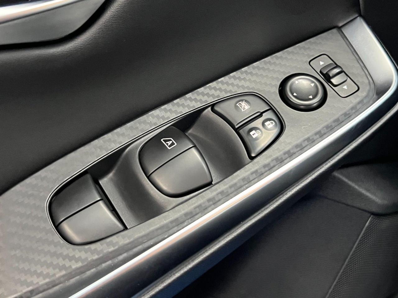 2022 Nissan Sentra SR+Adaptive Cruise+LaneKeep+Roof+CLEAN CARFAX - Photo #49