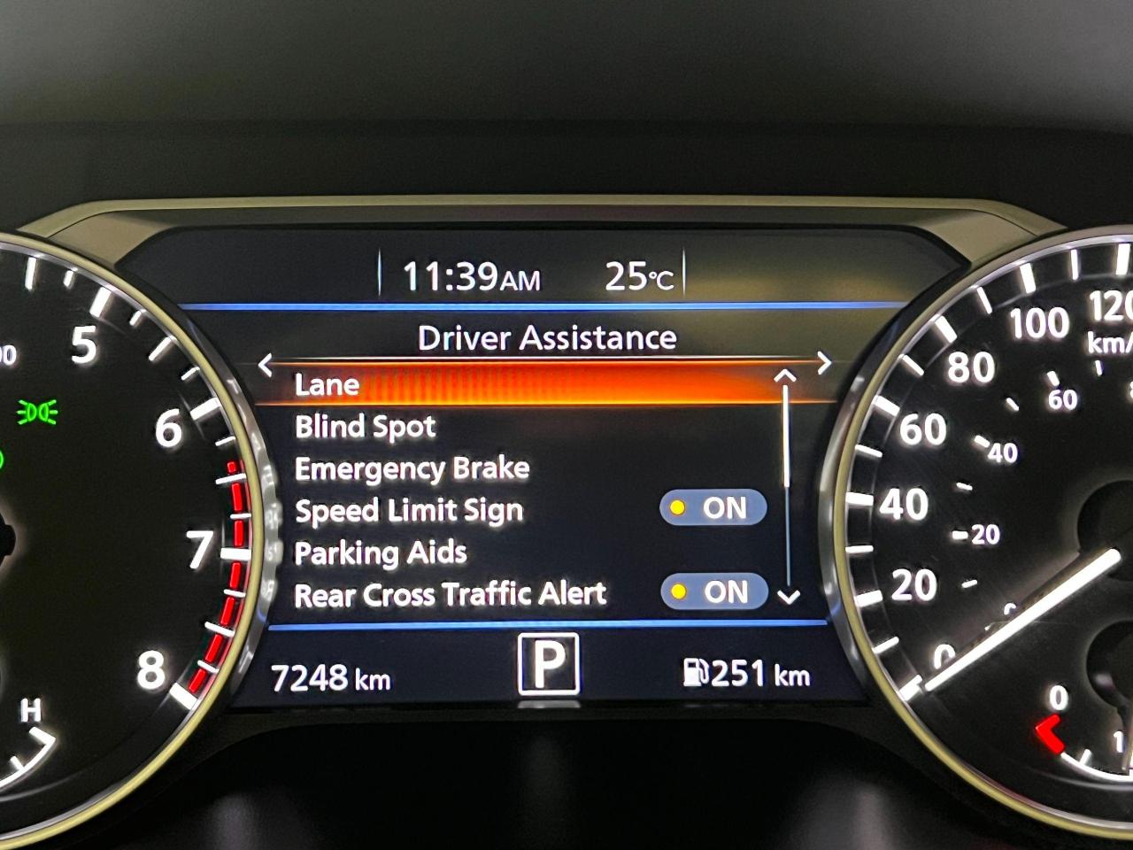 2022 Nissan Sentra SR+Adaptive Cruise+LaneKeep+Roof+CLEAN CARFAX Photo140