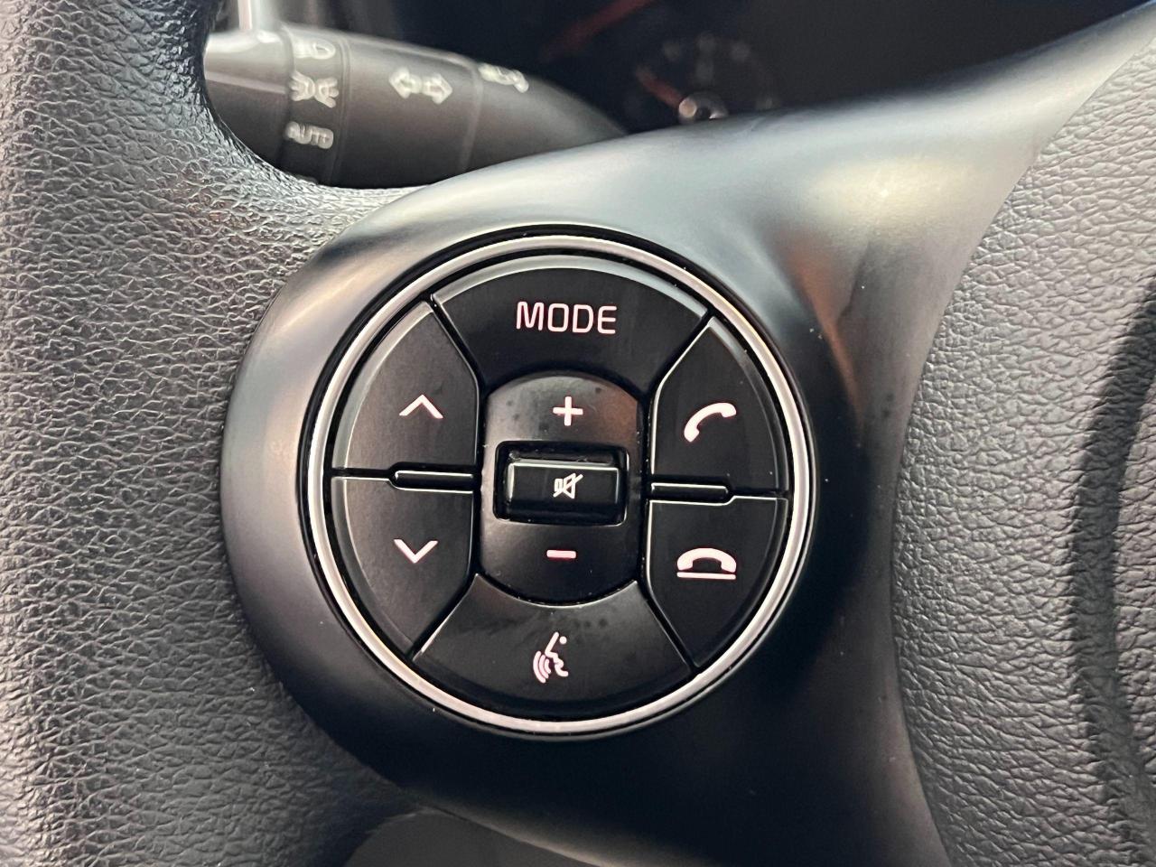 2020 Kia Soul LX+ApplePlay+Heated Seats+Camera+CLEAN CARFAX Photo126