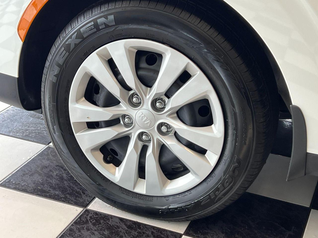 2020 Kia Soul LX+ApplePlay+Heated Seats+Camera+CLEAN CARFAX Photo60