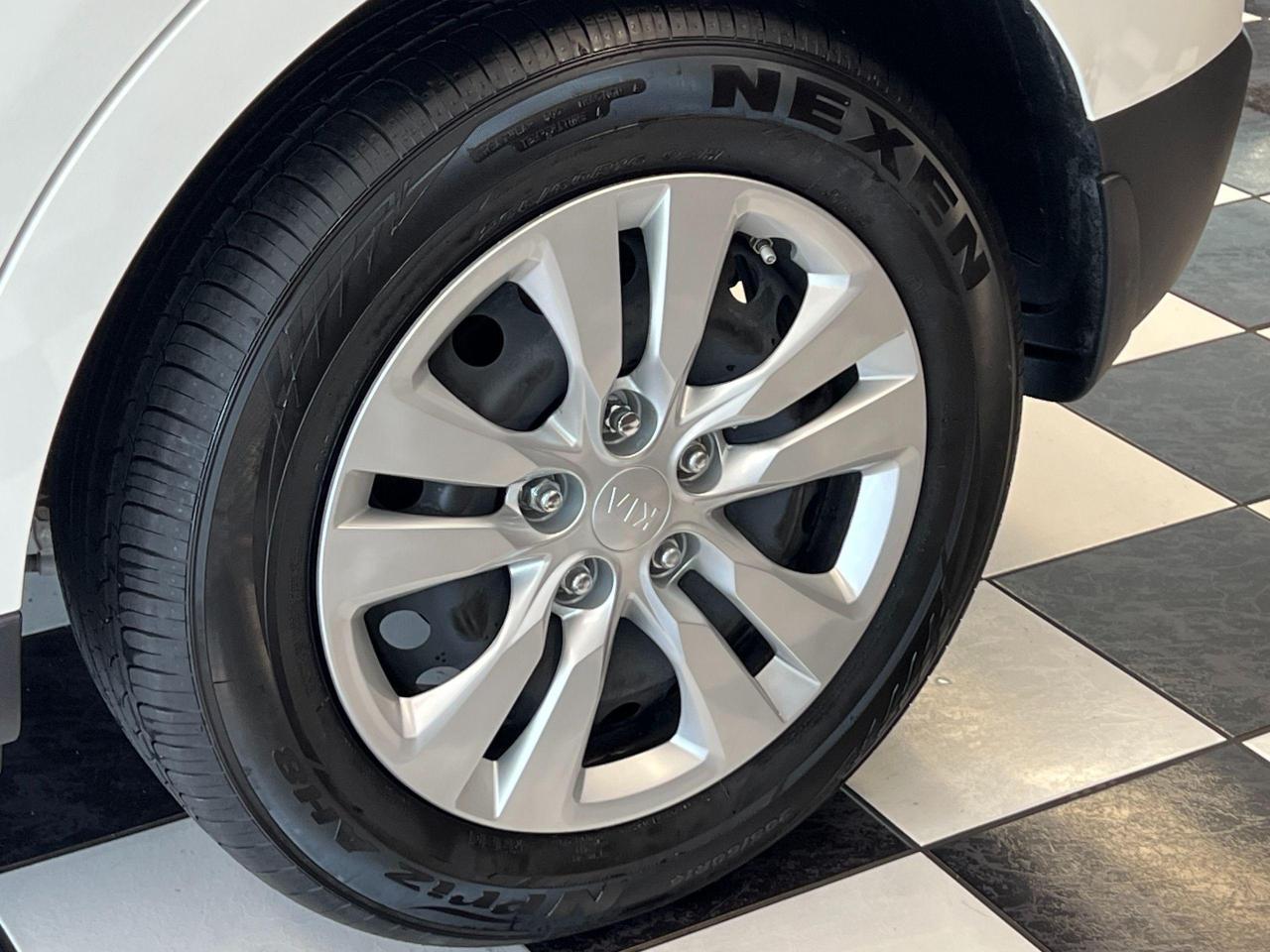 2020 Kia Soul LX+ApplePlay+Heated Seats+Camera+CLEAN CARFAX - Photo #61