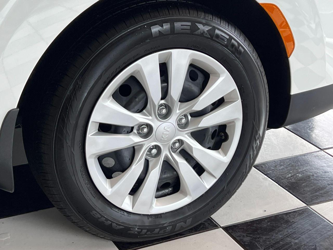 2020 Kia Soul LX+ApplePlay+Heated Seats+Camera+CLEAN CARFAX - Photo #63