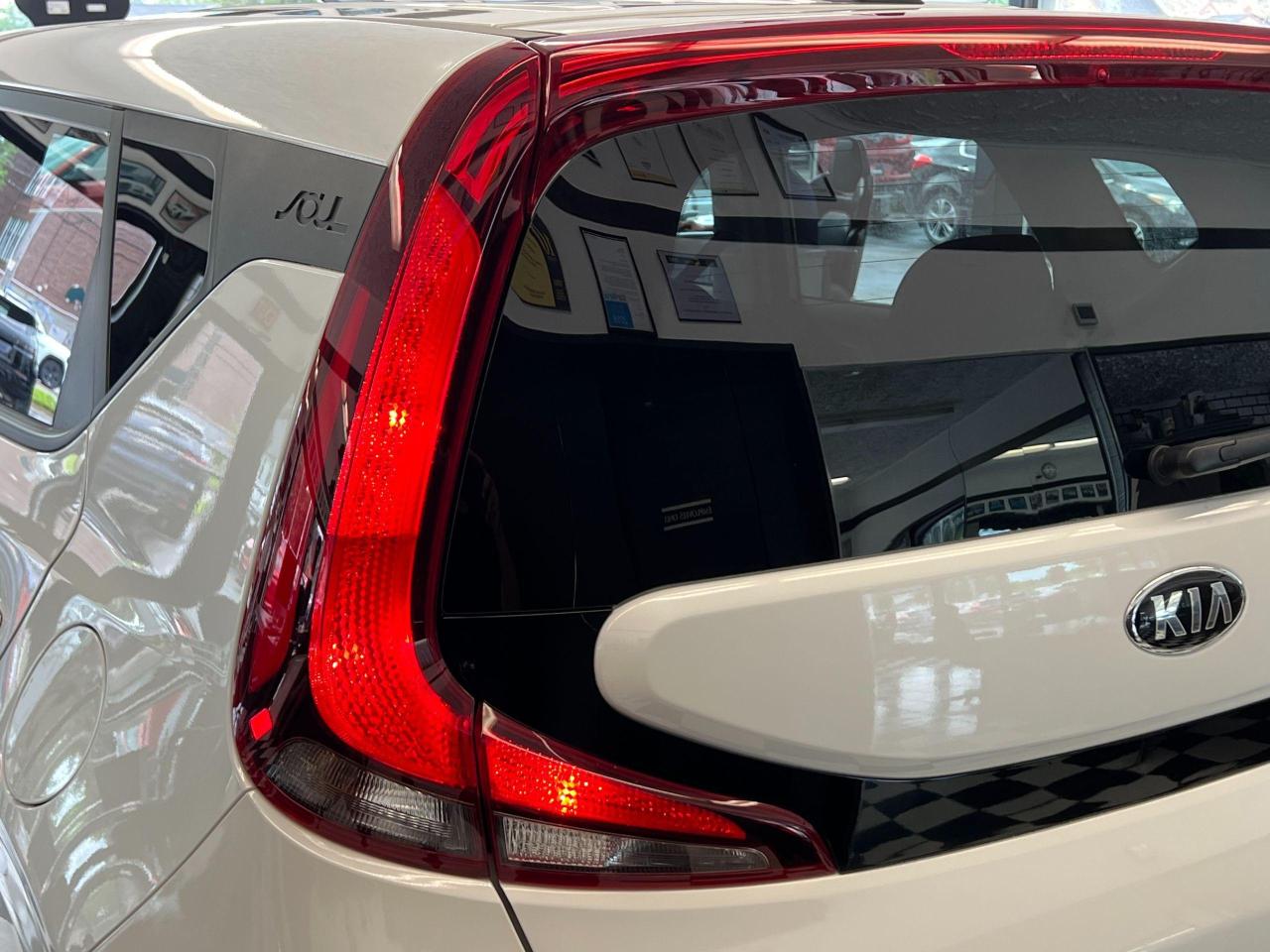 2020 Kia Soul LX+ApplePlay+Heated Seats+Camera+CLEAN CARFAX - Photo #69