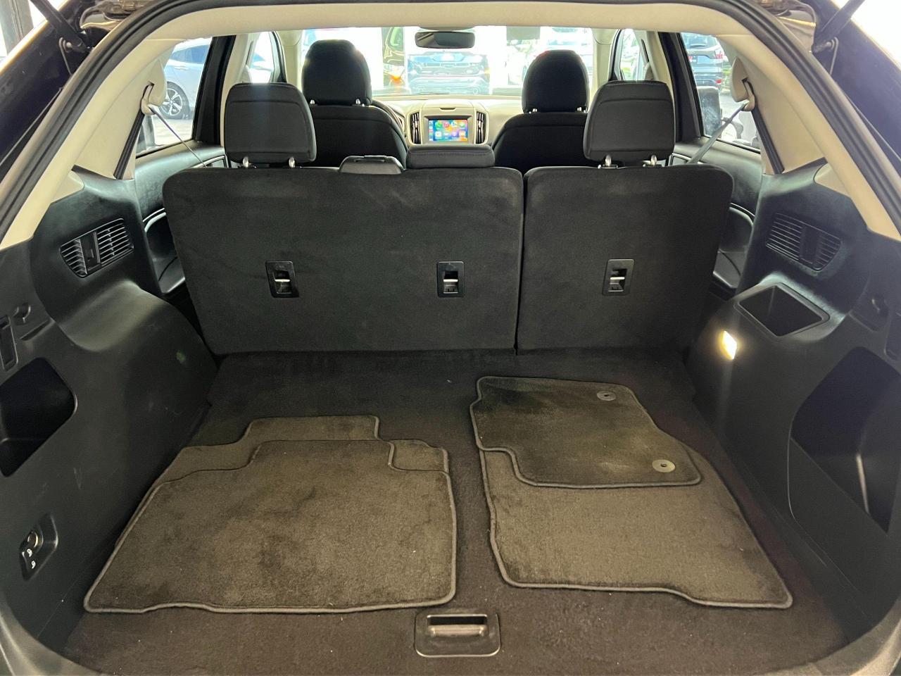 2017 Ford Edge SEL+ApplePlay+Camera+Sensros+CLEAN CARFAX Photo98