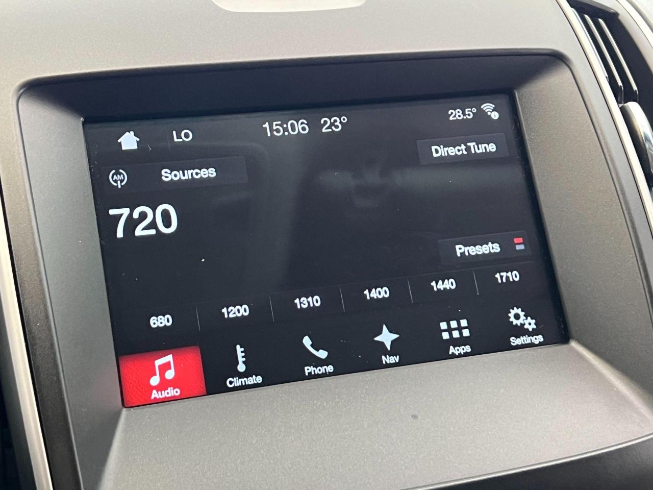 2017 Ford Edge SEL+ApplePlay+Camera+Sensros+CLEAN CARFAX Photo105
