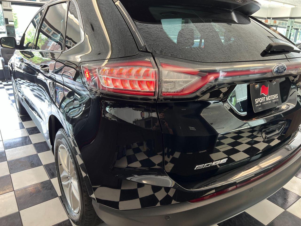 2017 Ford Edge SEL+ApplePlay+Camera+Sensros+CLEAN CARFAX Photo119