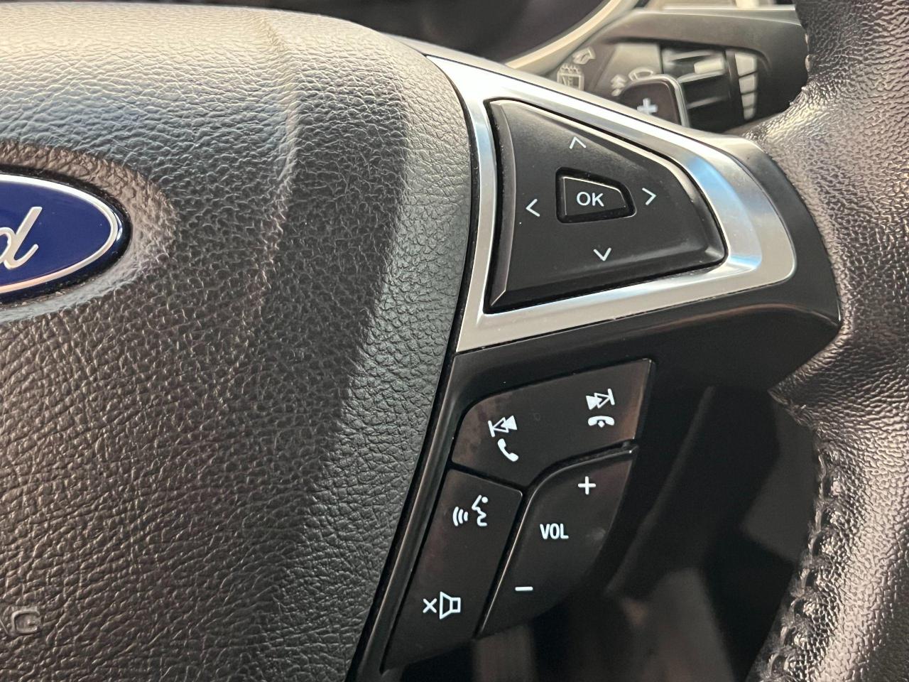 2017 Ford Edge SEL+ApplePlay+Camera+Sensros+CLEAN CARFAX - Photo #50