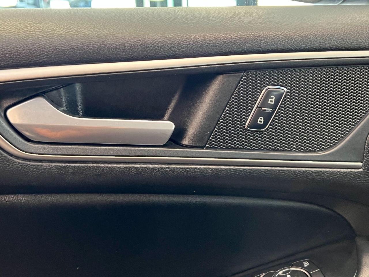2017 Ford Edge SEL+ApplePlay+Camera+Sensros+CLEAN CARFAX Photo129