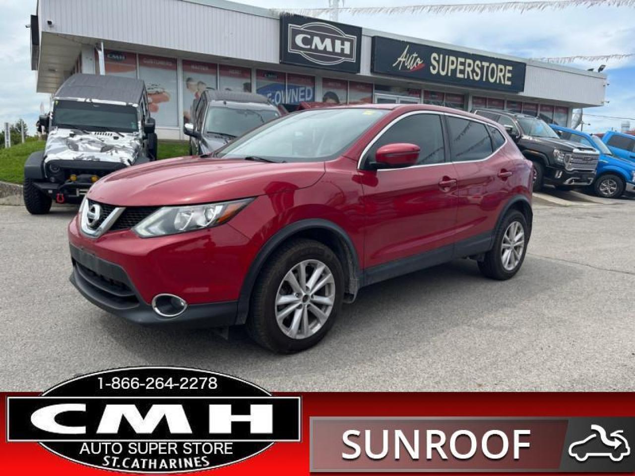 Used 2017 Nissan Qashqai SV  CAM HTD-SW HTD-SEATS ROOF 17-AL for sale in St. Catharines, ON