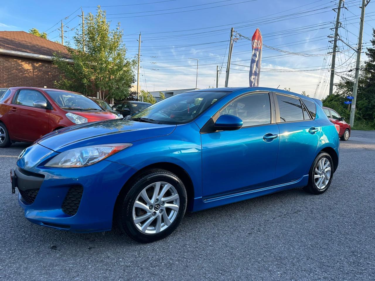 Used 2013 Mazda MAZDA3 GS-SK/MANUAL/SUNROOF/BLUETOOTH/HEATED SEATS/175KM for sale in Ottawa, ON