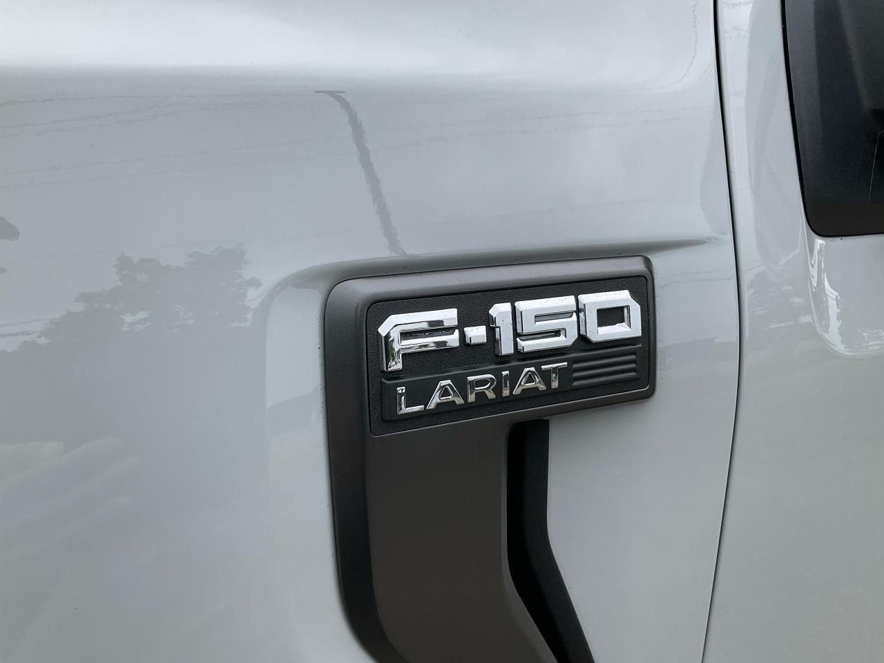 2023 Ford F-150 Lariat Photo5