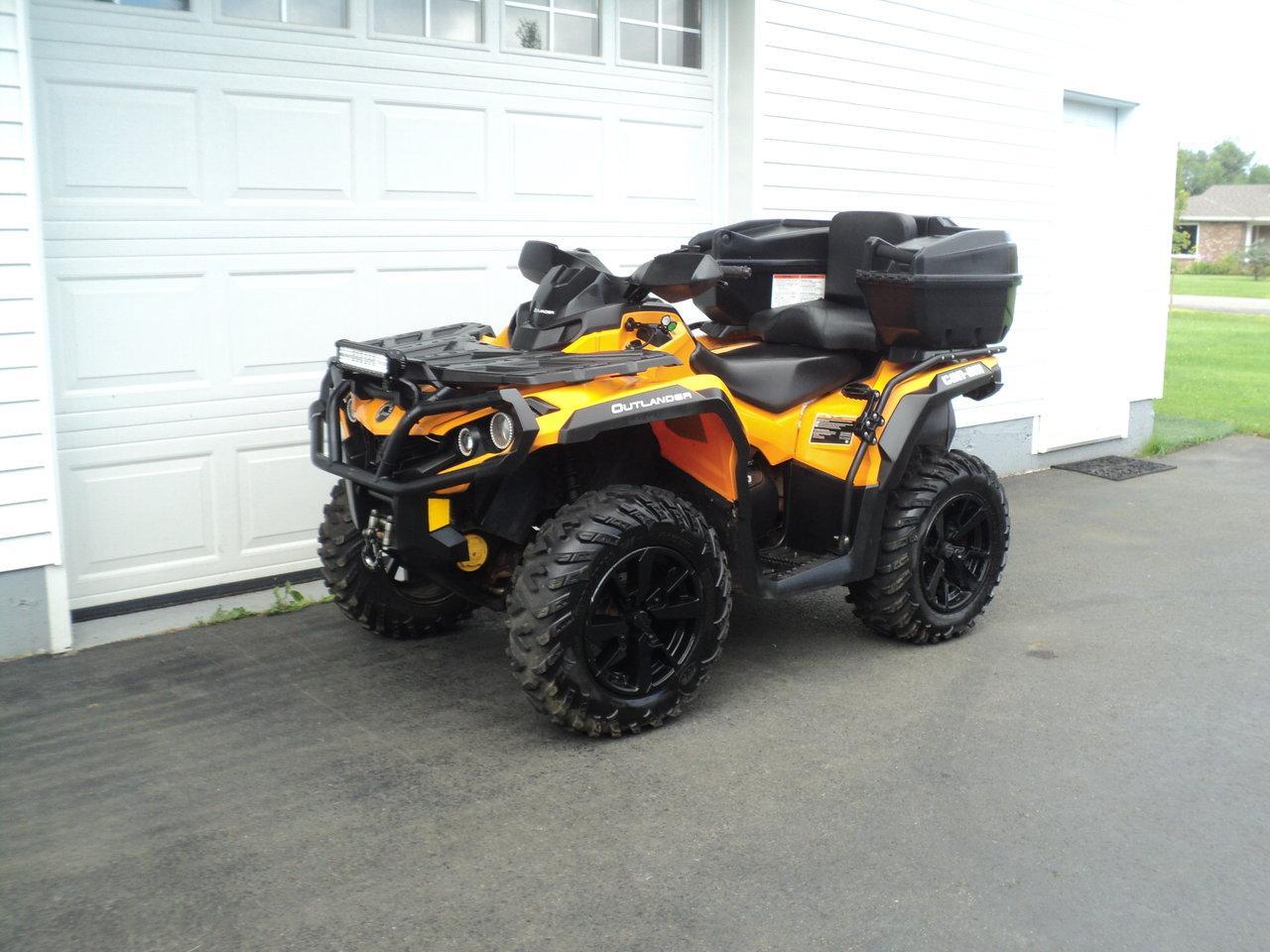 2019 CAN AM 650 Outlander ESP 4x4 Financing Available - Photo #1