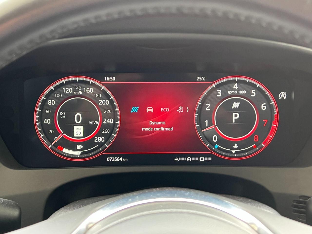 2020 Jaguar F-PACE 30t AWD+R-SPORT+New Tires+Roof+CLEAN CARFAX Photo94