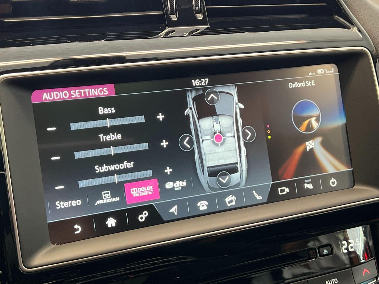 2020 Jaguar F-PACE 30t AWD+R-SPORT+New Tires+Roof+CLEAN CARFAX - Photo #38