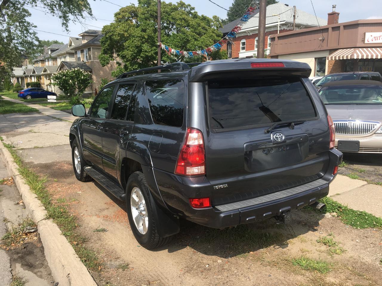 2005 Toyota 4Runner Winter Sale - 4dr Limited V8 4WD - Photo #8