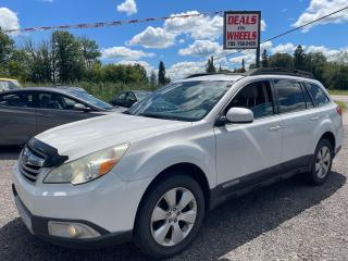 2010 Subaru Outback  - Photo #3