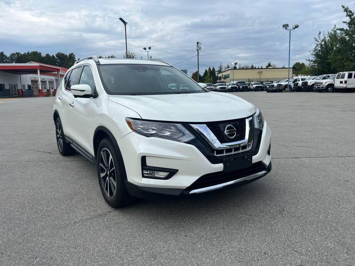 2017 Nissan Rogue SL Platinum - Photo #1