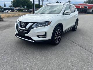 2017 Nissan Rogue SL Platinum - Photo #4