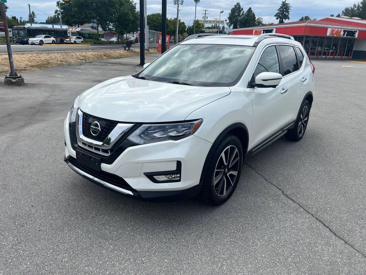 2017 Nissan Rogue SL Platinum - Photo #5