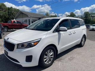 2017 Kia Sedona SEATS 8 - Photo #2