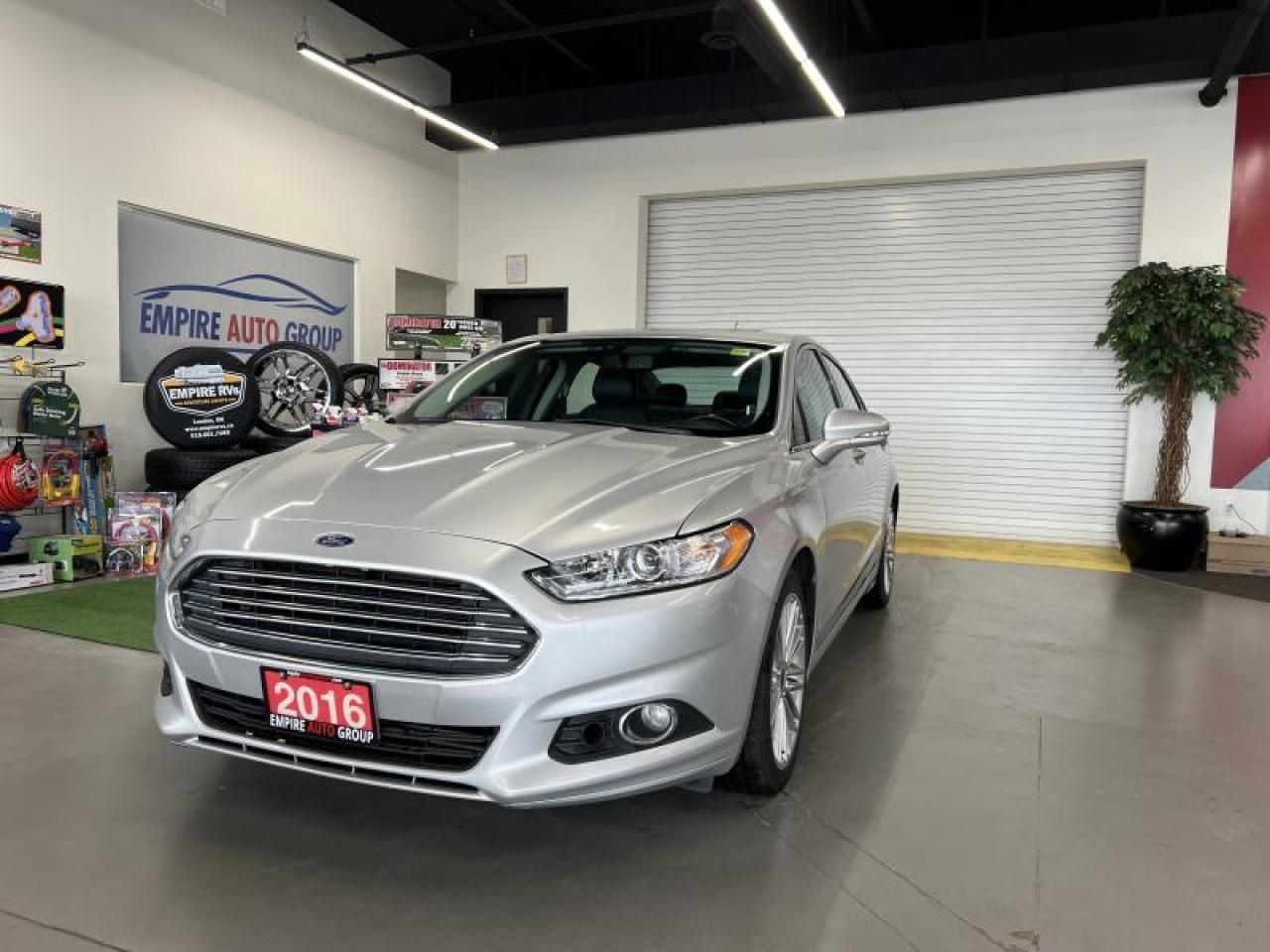 Used 2016 Ford Fusion SE for sale in London, ON