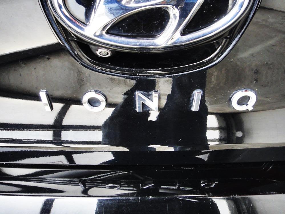 2018 Hyundai IONIQ LIMITED EDITION, ONE OWNER, NO ACCIDENT - Photo #8
