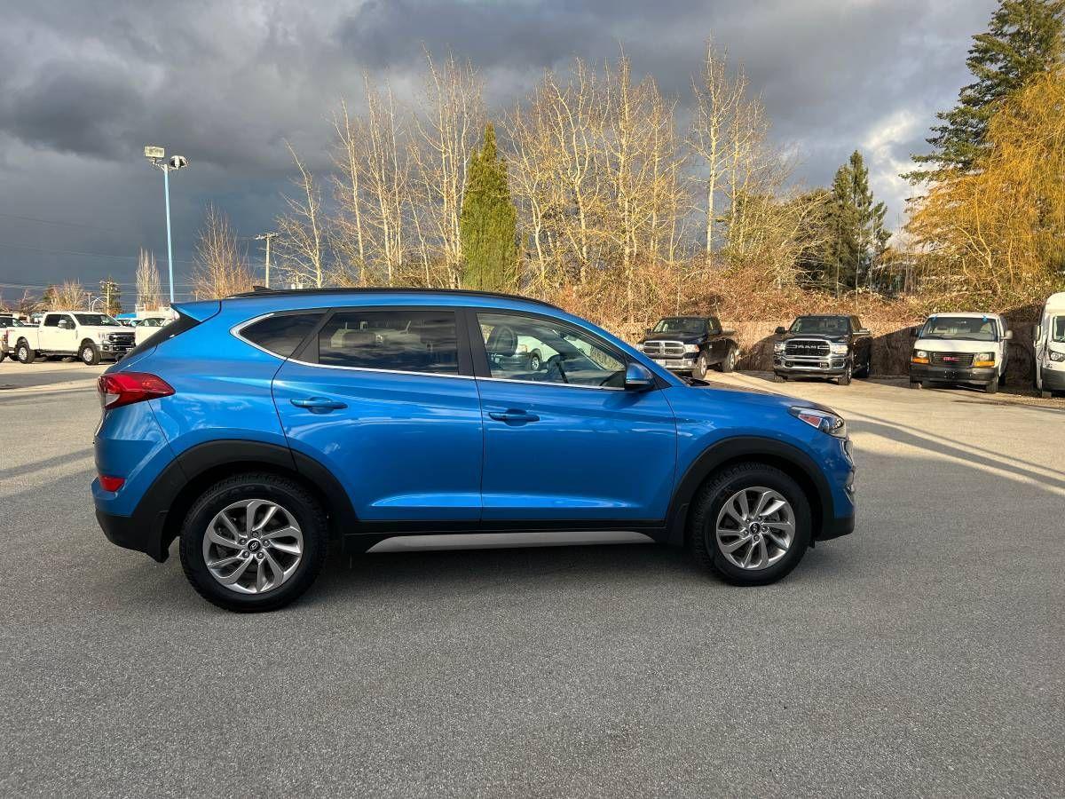 2017 Hyundai Tucson AWD 4DR 2.0L LUXURY - Photo #11